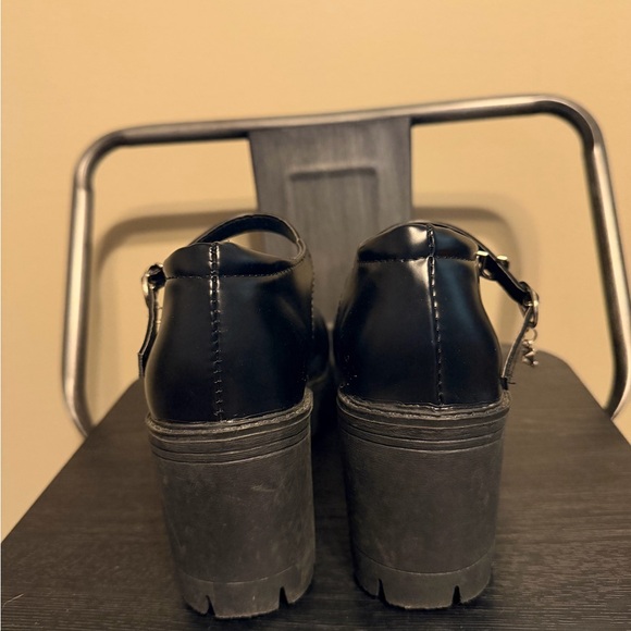 Black Chunky Mary Jane Platform Heels Goth Alt Lug Sole Strap Charm Size 38 - Picture 5 of 12